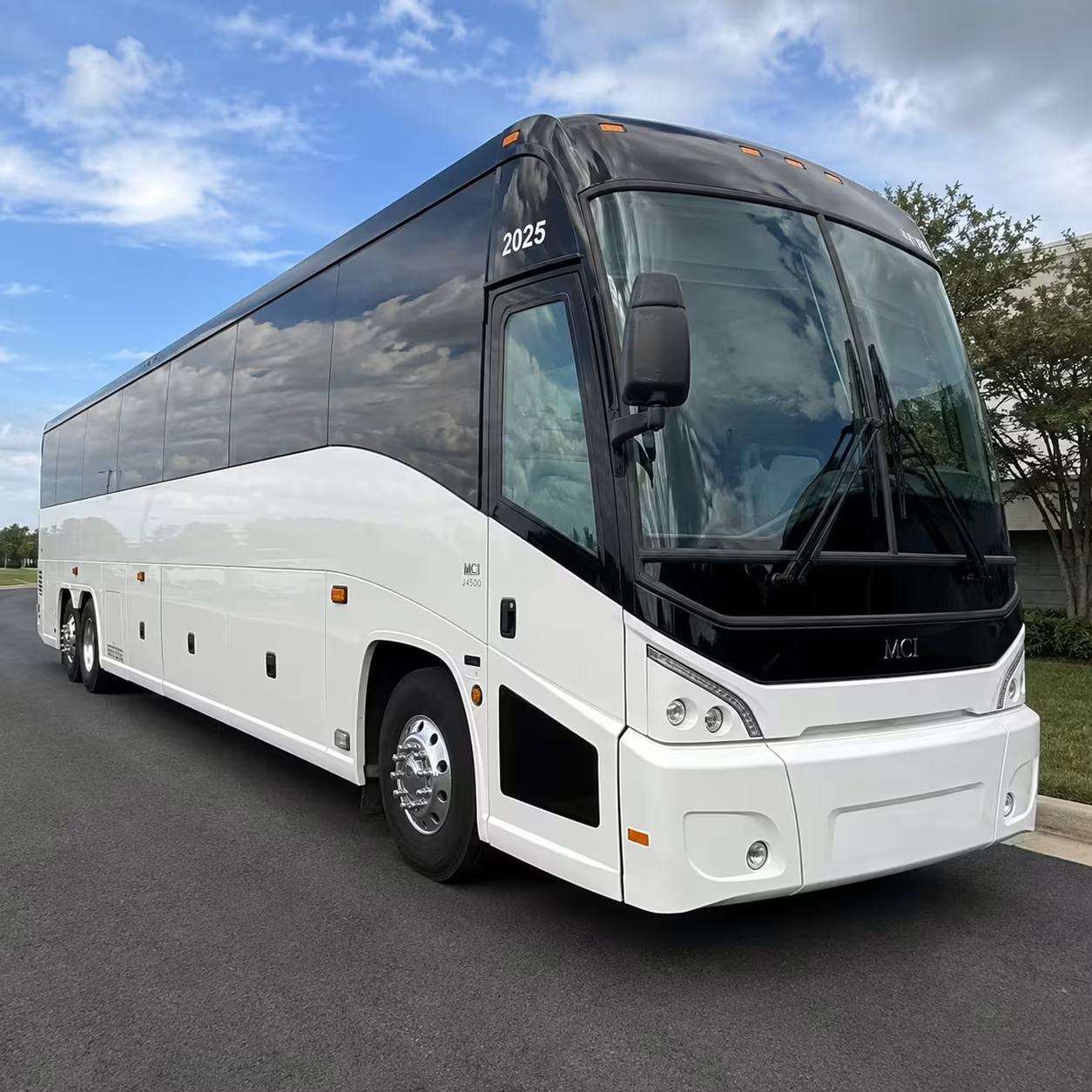 chandler charter bus rentals for corporate events and conferences