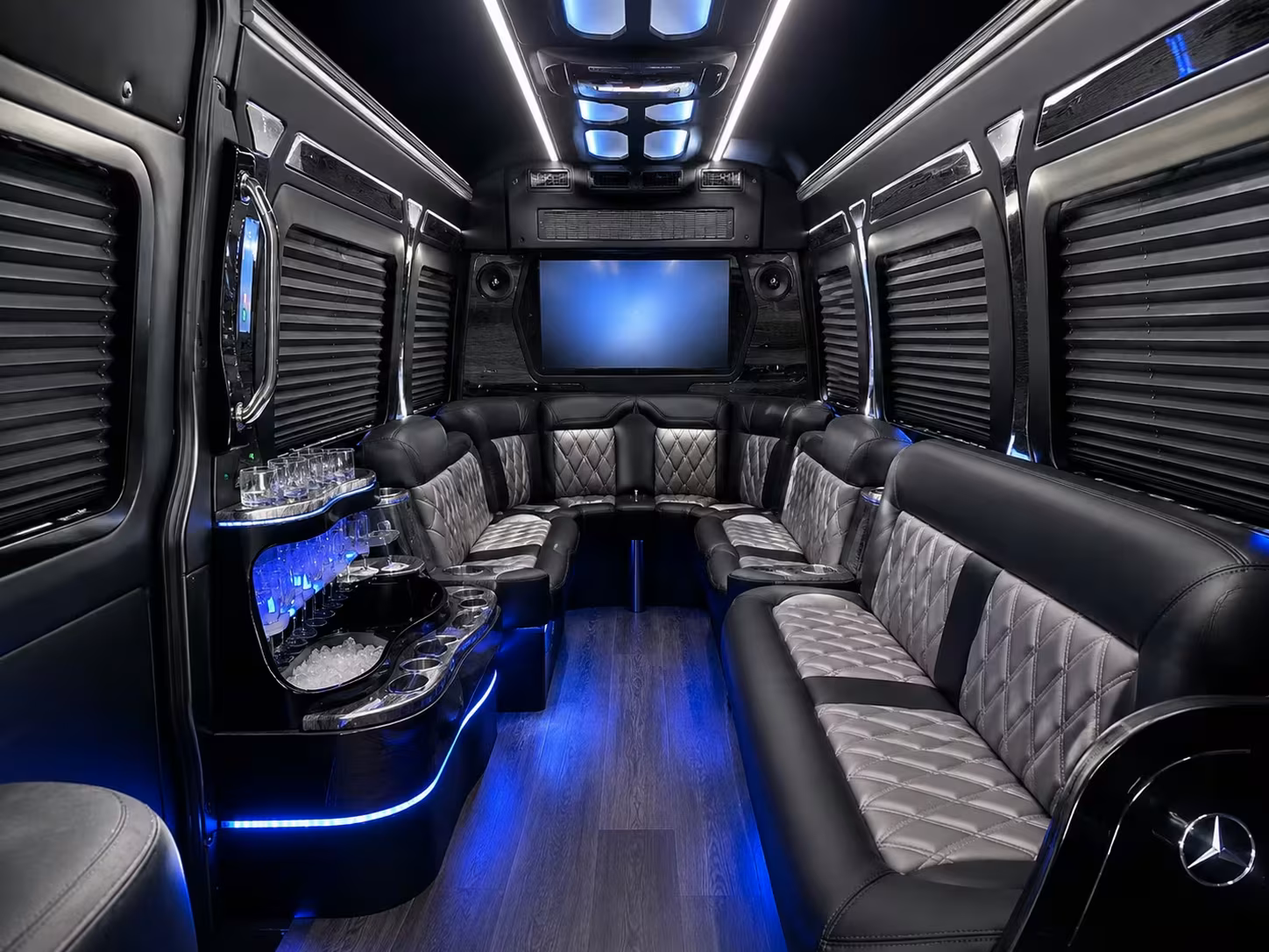 corporate airport shuttle buses for chandler s price corridor